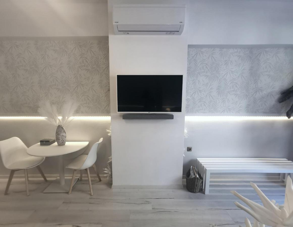 Ferienwohnung Lindy V Athen Exterior foto
