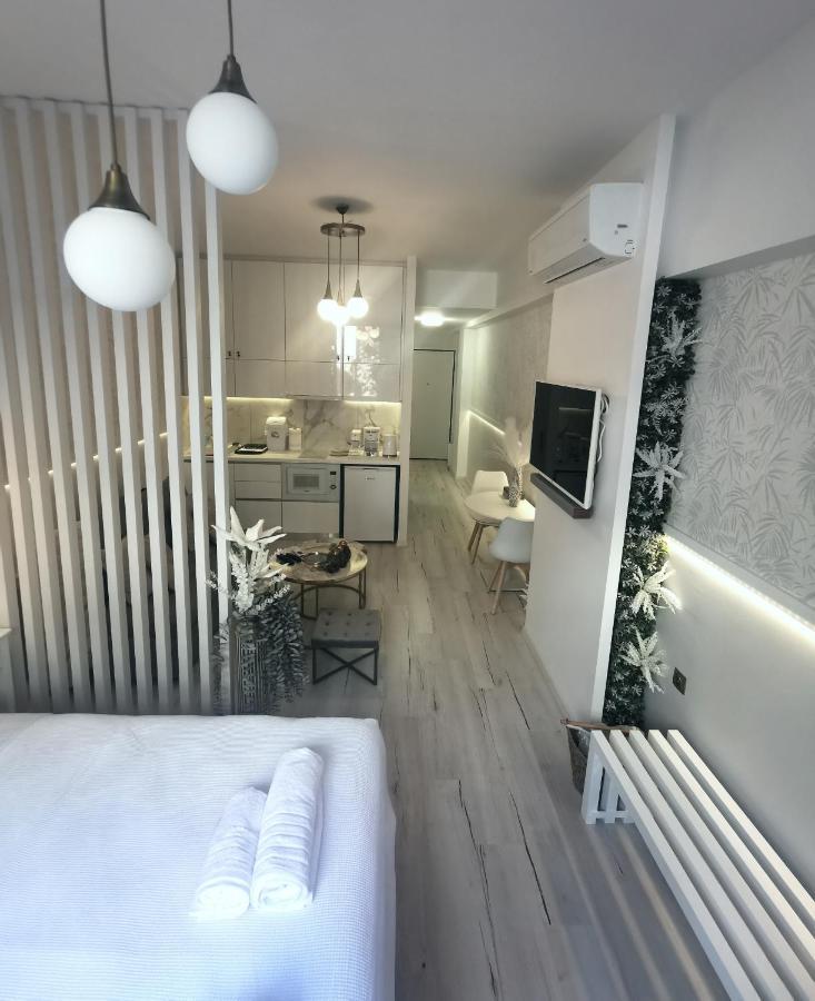 Ferienwohnung Lindy V Athen Exterior foto