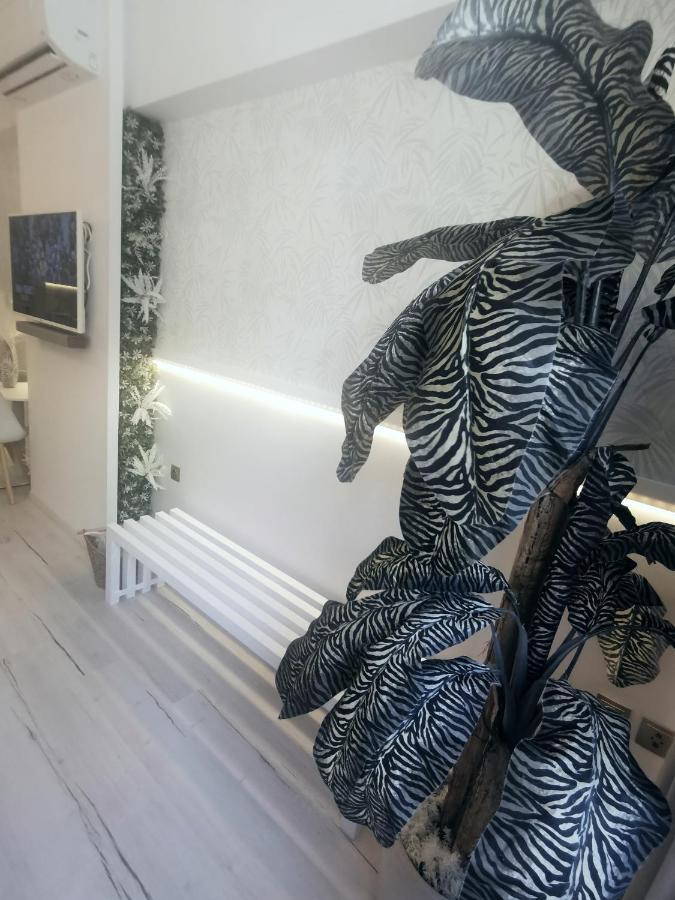 Ferienwohnung Lindy V Athen Exterior foto