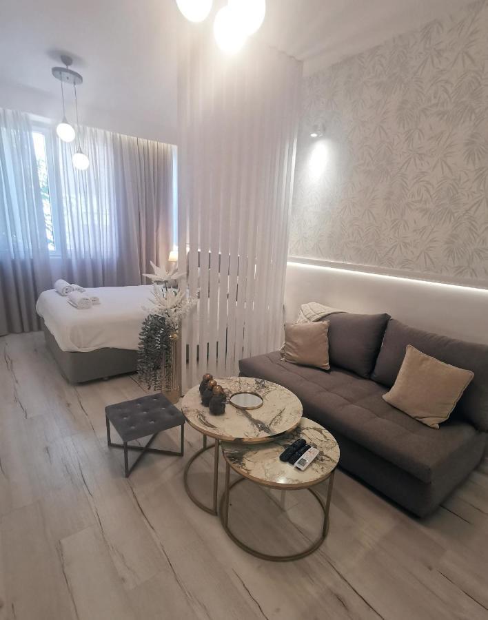 Ferienwohnung Lindy V Athen Exterior foto